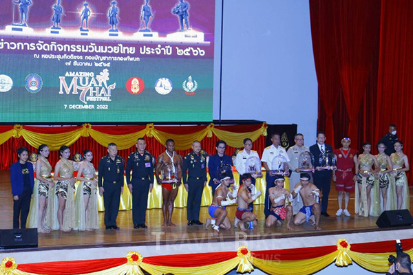 태국 왕립군은 무에타이를 홍보하고 태국 국민과 함께 국가 유산으로 보존하는 것을 목표로 어메이징 무에타이 페스티벌을 개최하며, 5,000명이 참가하는 ‘와이 크루’ 행사를 포함하여 흥미진진한 무에타이 공연을 준비하고 있다. 사진/AmazingMuayThaiFestival